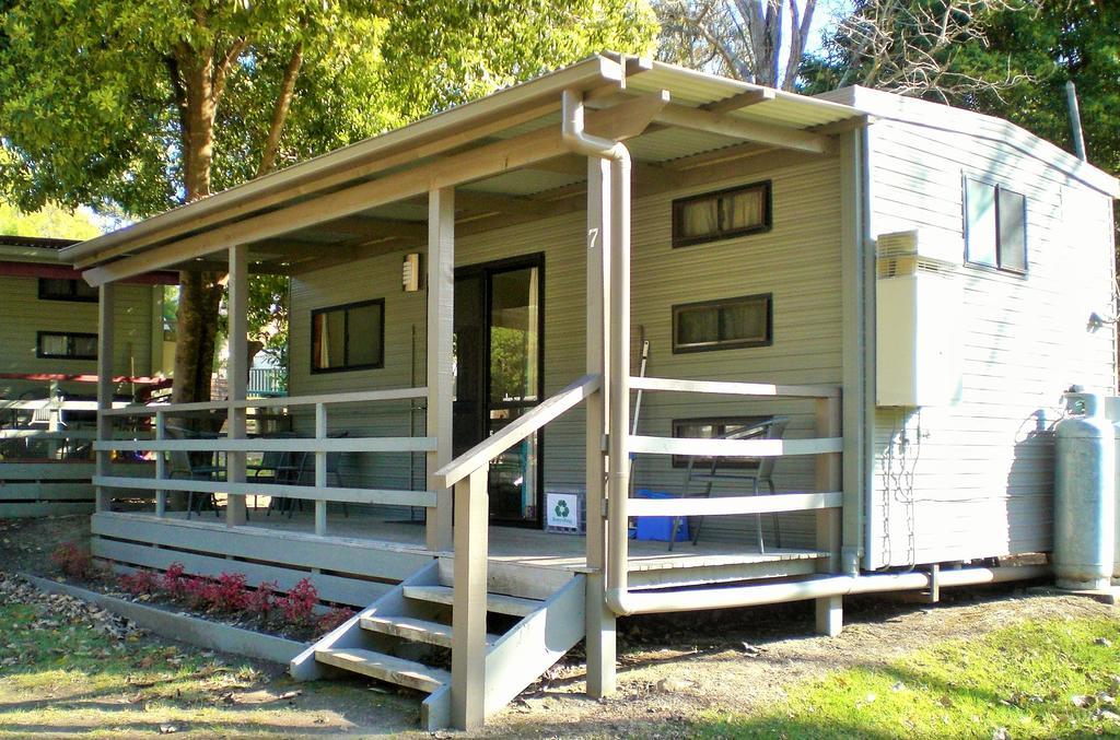 Mallacoota'S Shady Gully Caravan Park Exterior photo