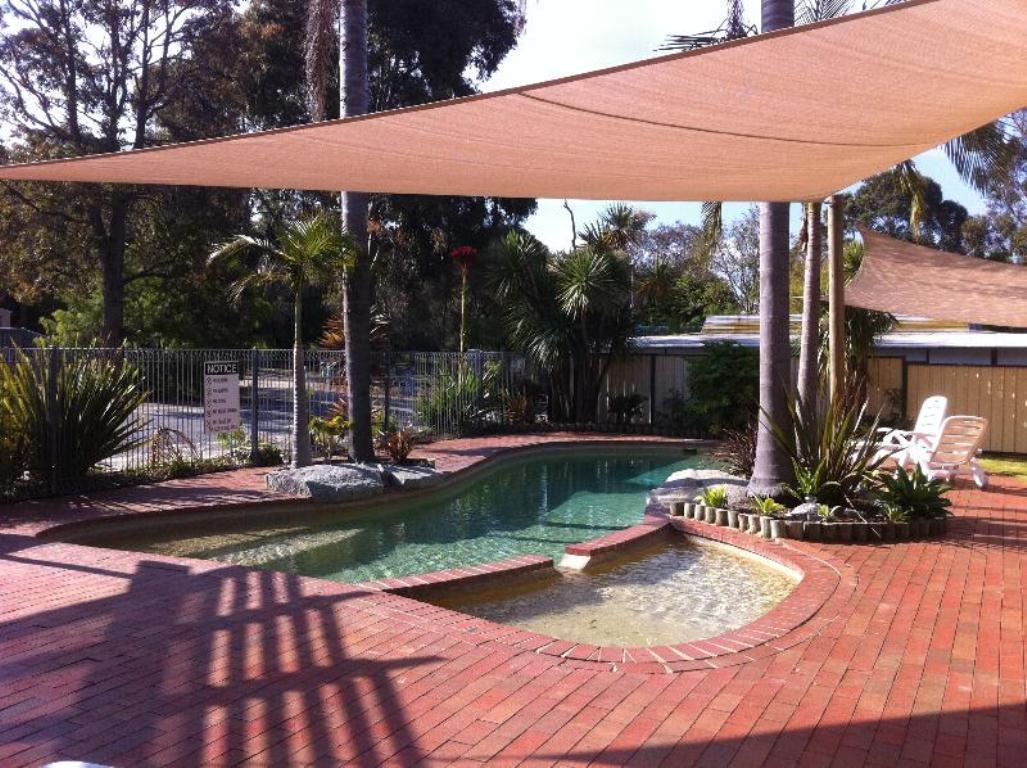 Mallacoota'S Shady Gully Caravan Park Exterior photo